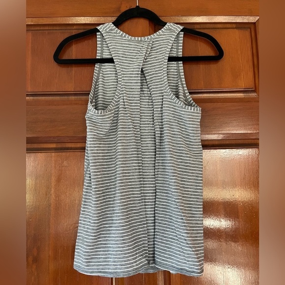 Lululemon All Tied Up Tank - Picture 6 of 14